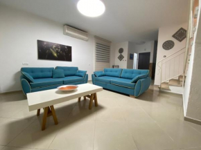 Duplex Abraham Avinu
